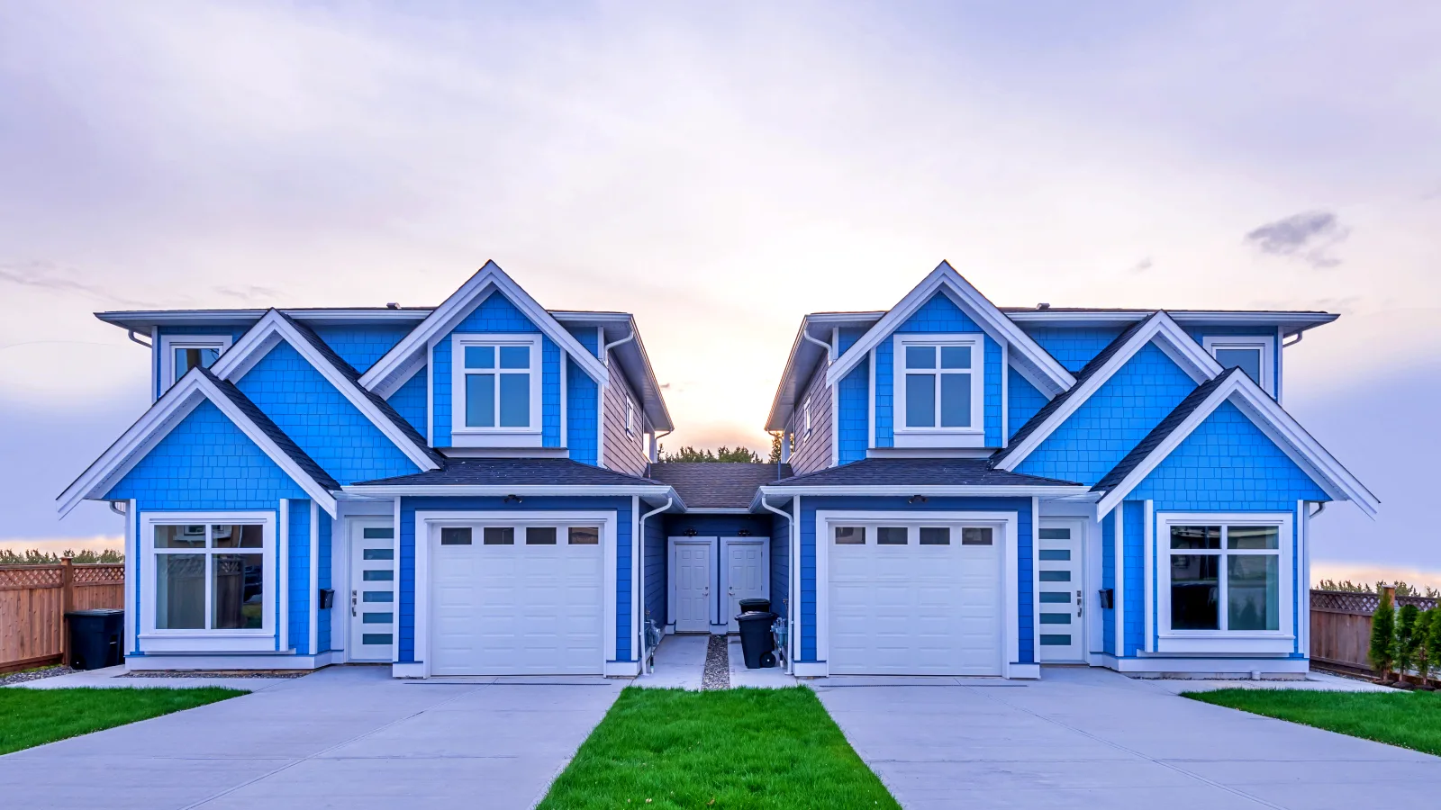 0_houses-in-suburb-at-summer-in-the-north-america-l-2026-03-26-11-38-06-utc 0_houses-in-suburb-at-summer-in-the-north-america-l-2026-03-26-11-38-06-utc